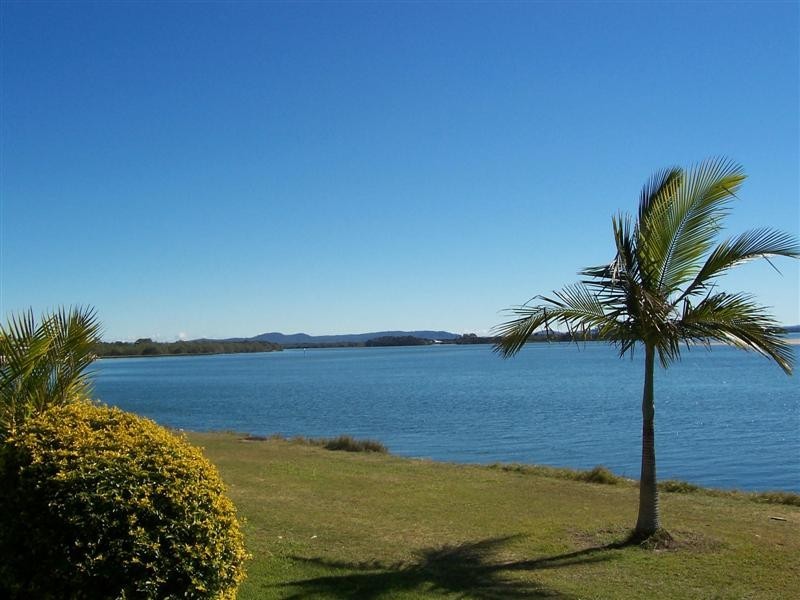 4/35 The Peninsula, Yamba NSW 2464