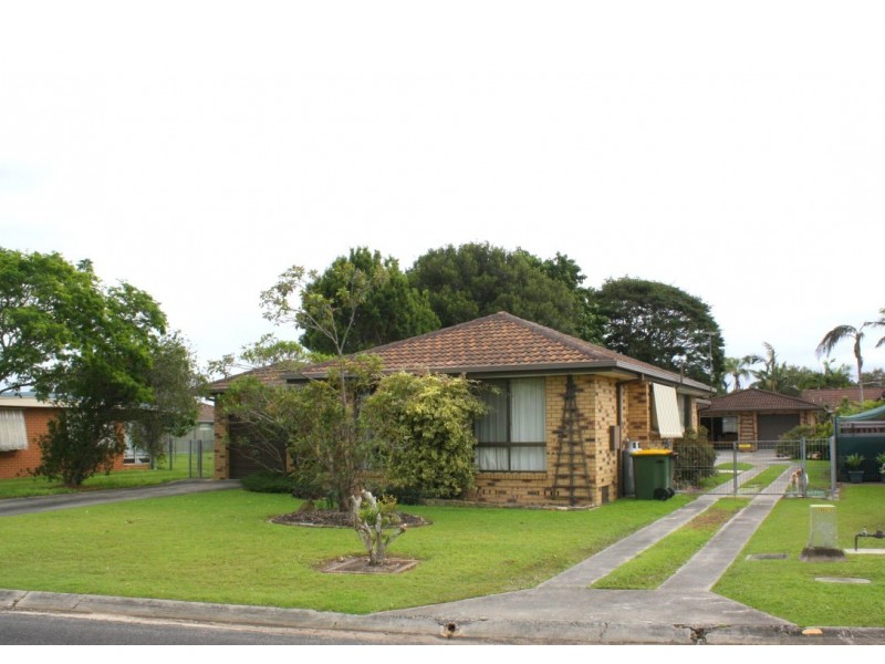 3 Telopea Avenue, Yamba NSW 2464