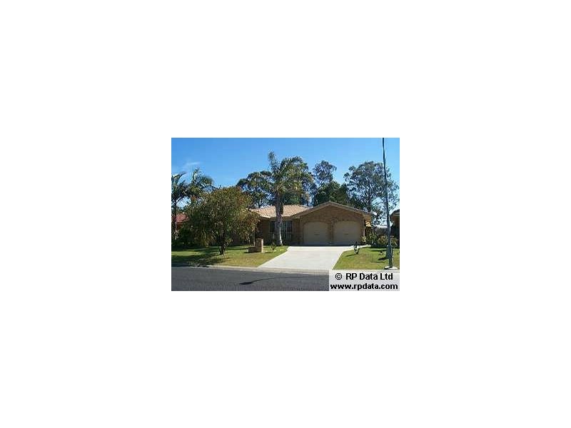 41 The Halyard, Yamba NSW 2464
