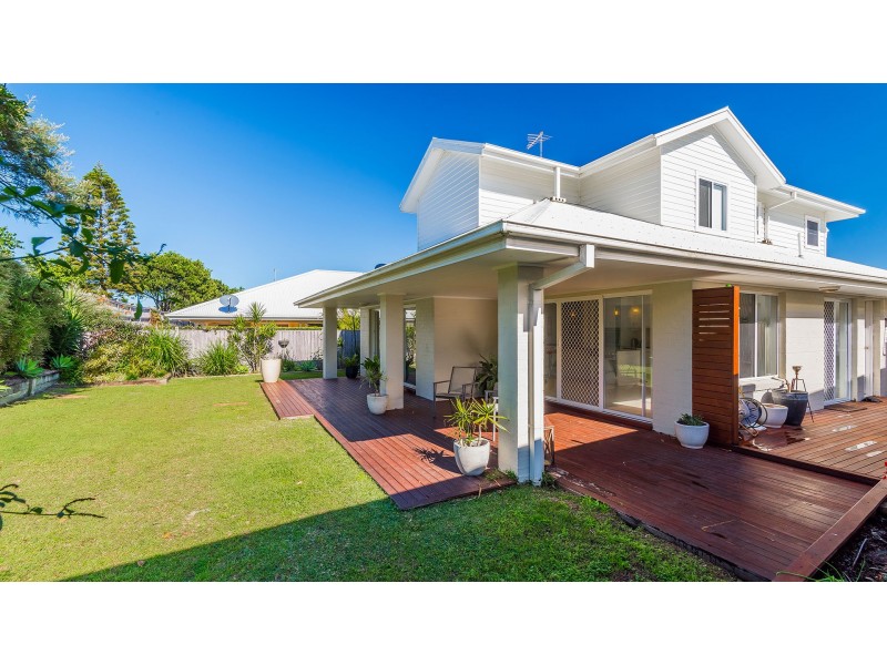 76 The Drive, Yamba NSW 2464