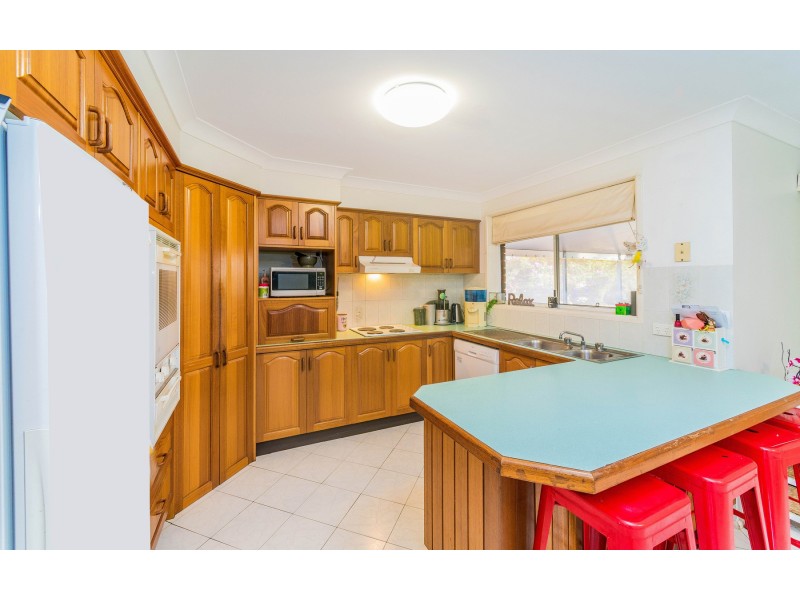 20 Heron Court, Yamba NSW 2464