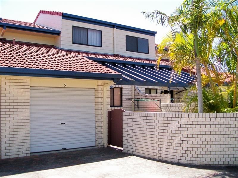 5/35  The Peninsula, Yamba NSW 2464