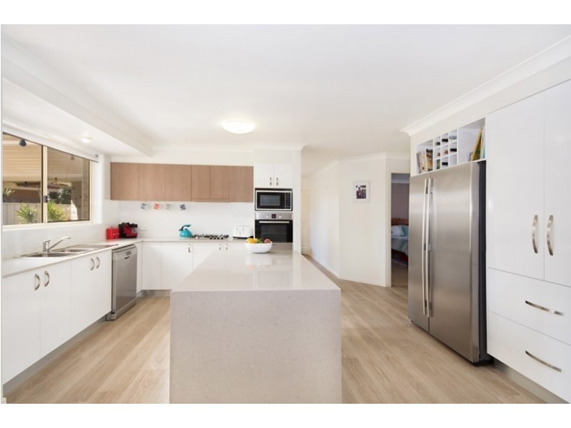 50 Harold Tory Drive, Yamba NSW 2464