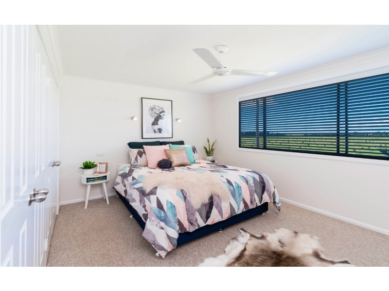 19 Yamba Street, Palmers Island NSW 2463