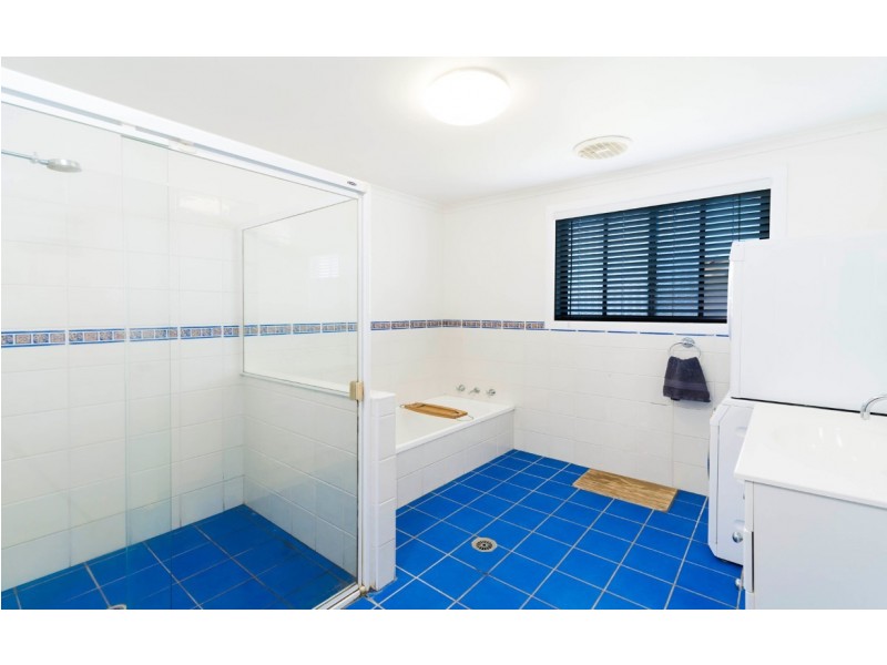 19 Yamba Street, Palmers Island NSW 2463