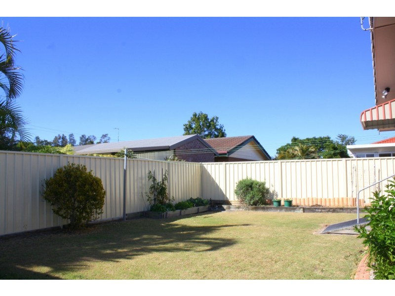 8 Binnacle Court, Yamba NSW 2464