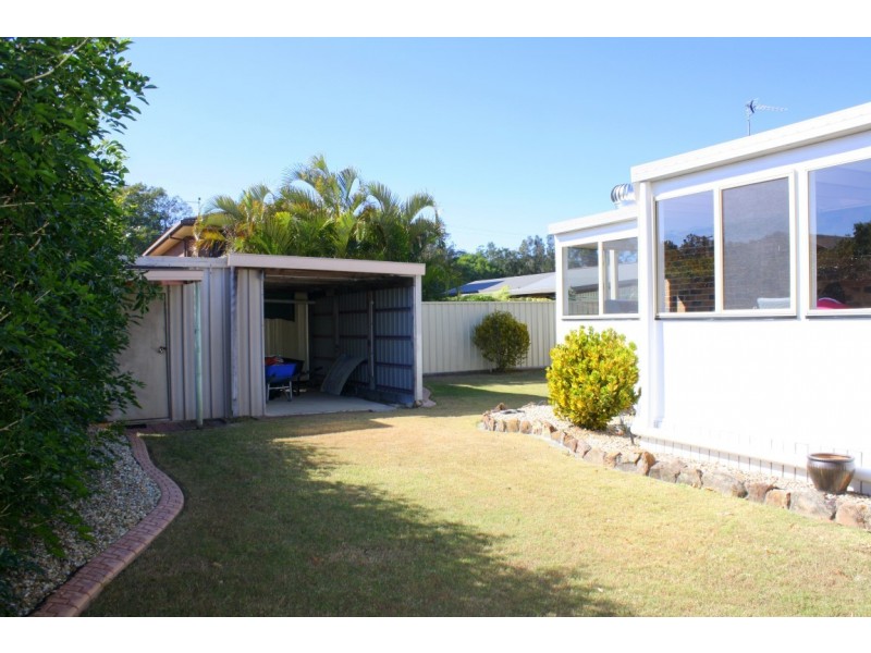 8 Binnacle Court, Yamba NSW 2464