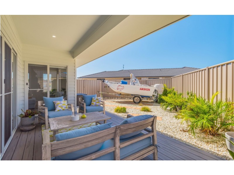 1/24 Kookaburra Court, Yamba NSW 2464