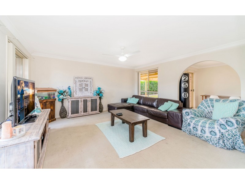 17 Casuarina Close, Yamba NSW 2464