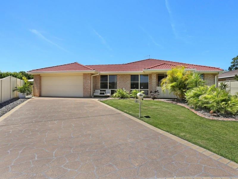 5 Cumberland Court, Yamba NSW 2464
