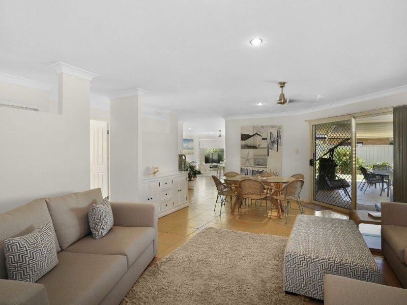 5 Cumberland Court, Yamba NSW 2464