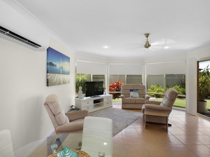 5 Cumberland Court, Yamba NSW 2464