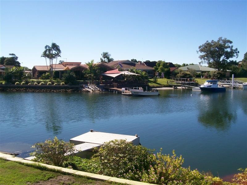 42 The Mainbrace, Yamba NSW 2464