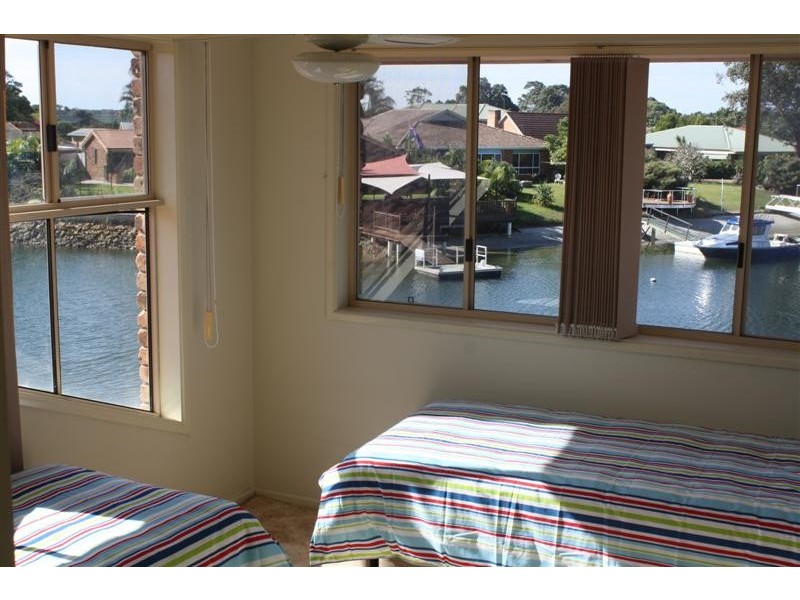 42 The Mainbrace, Yamba NSW 2464