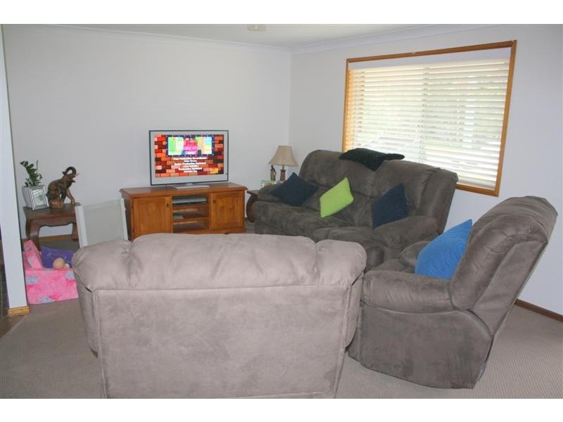 35 Shores Drive, Yamba NSW 2464