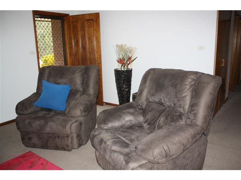 35 Shores Drive, Yamba NSW 2464