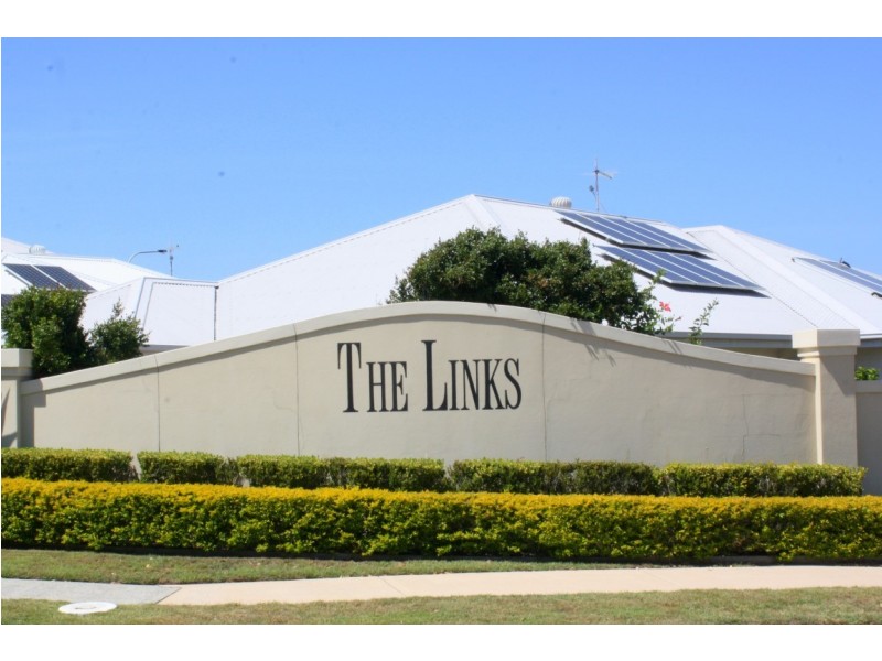 63 The Drive, Yamba NSW 2464