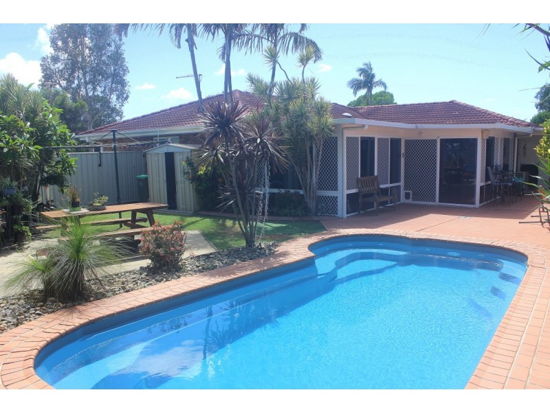 8 Melia Place, Yamba NSW 2464