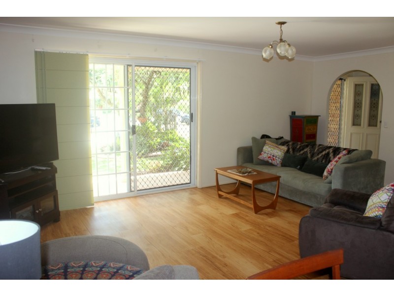 8 Melia Place, Yamba NSW 2464