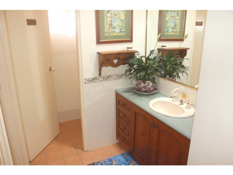 8 Melia Place, Yamba NSW 2464
