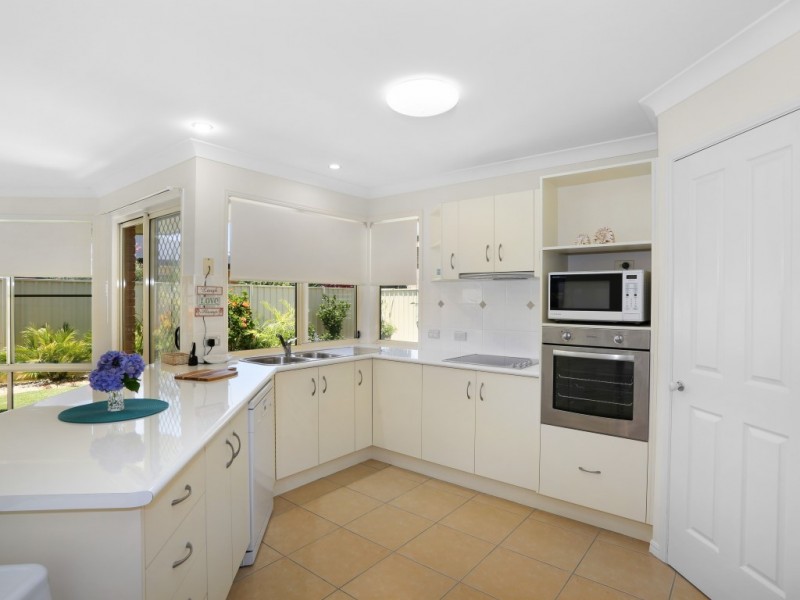 5 Cumberland Court, Yamba NSW 2464