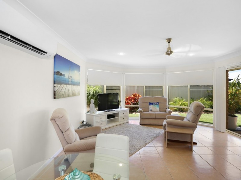 5 Cumberland Court, Yamba NSW 2464