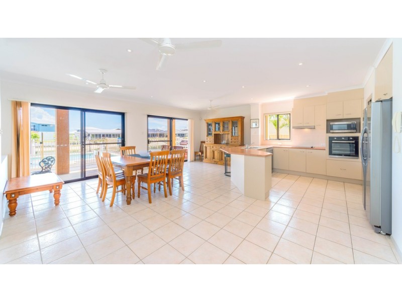 28 Taine Court, Yamba NSW 2464