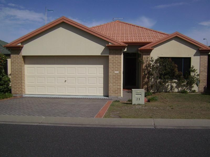 21 Oceania Court, Yamba NSW 2464