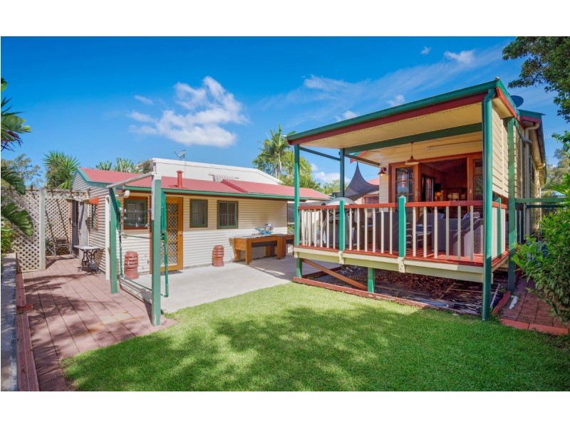 215 Yamba Road, Yamba NSW 2464