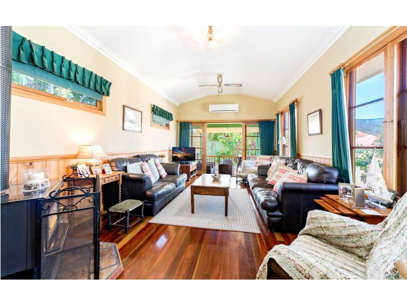 215 Yamba Road, Yamba NSW 2464