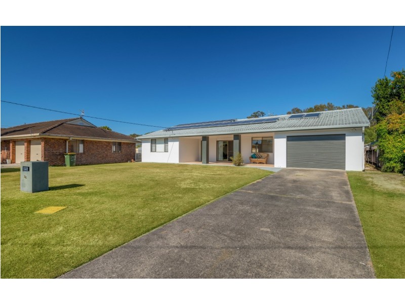 26 Coonawarra Court, Yamba NSW 2464