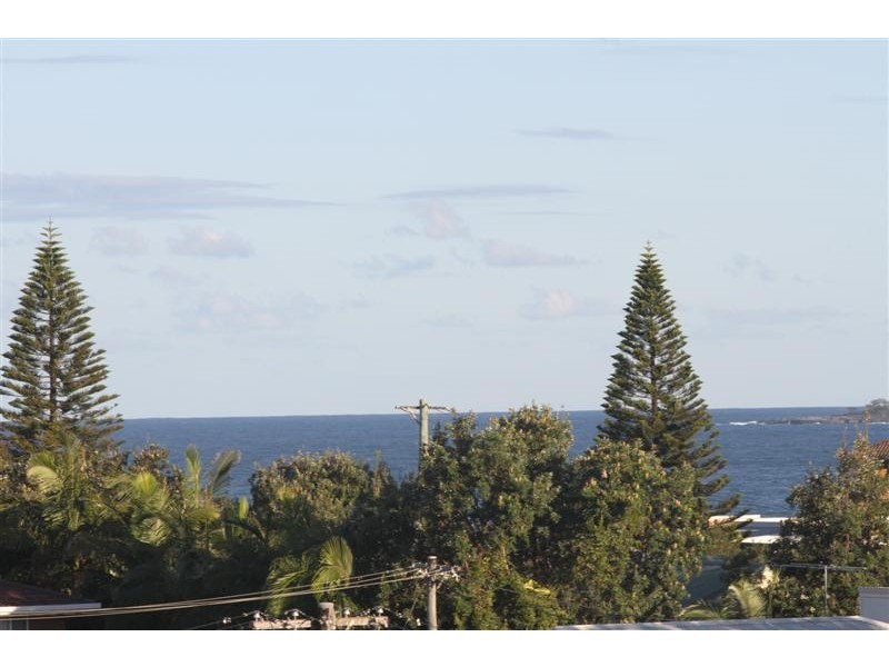 7 Link Street, Yamba NSW 2464
