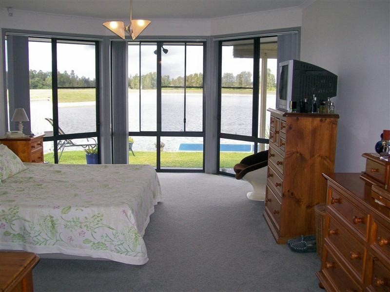 27 Taine Court, Yamba NSW 2464