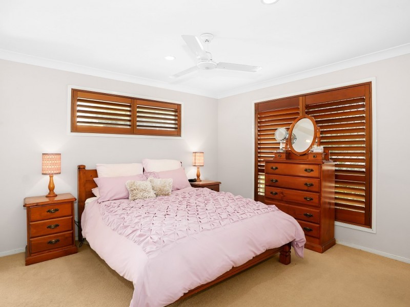 8 Wattle Drive, Yamba NSW 2464
