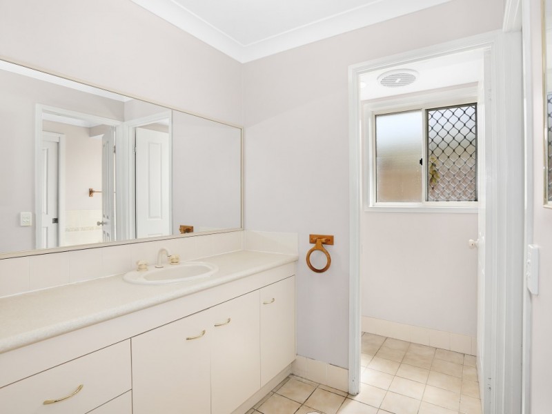 8 Wattle Drive, Yamba NSW 2464