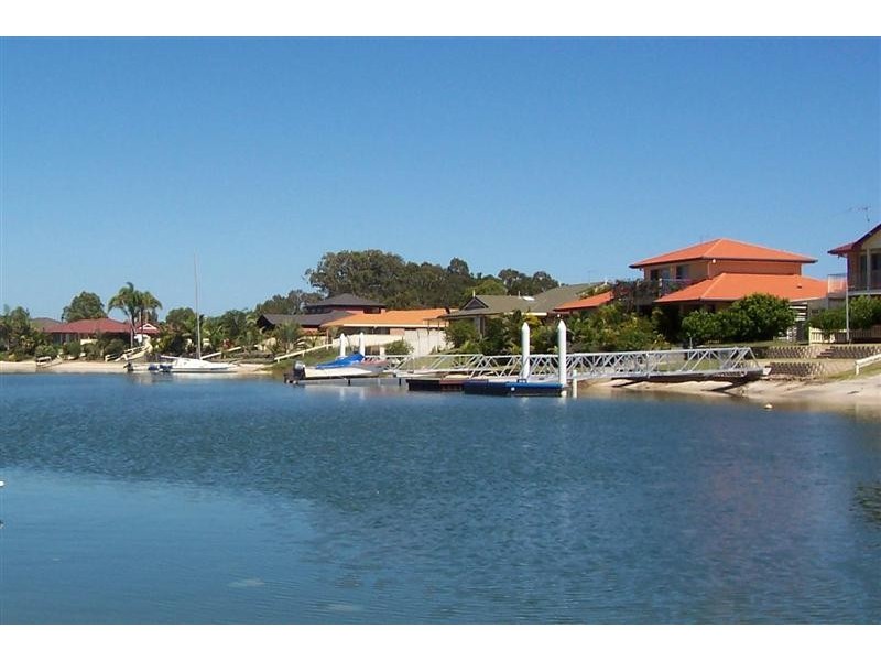 2/57 Witonga Drive, Yamba NSW 2464