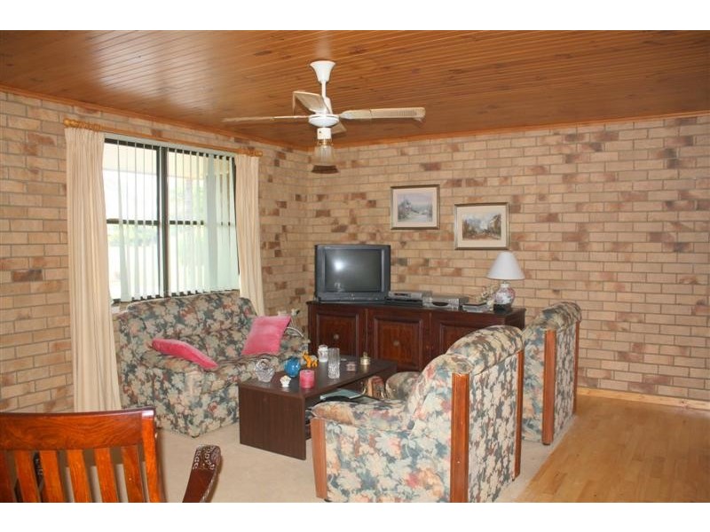 1/40 Melaleuca Drive, Yamba NSW 2464
