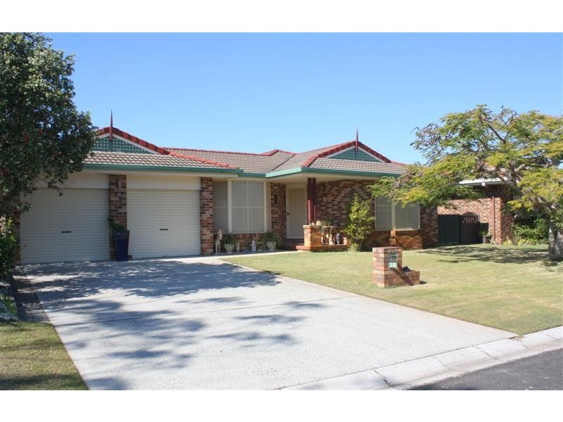 28 Melaleuca Drive, Yamba NSW 2464