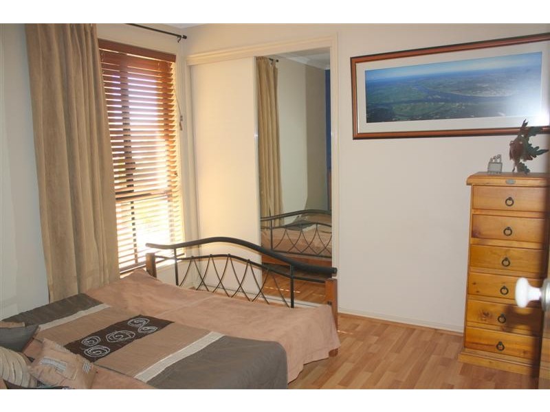 24 Bayview Drive, Yamba NSW 2464