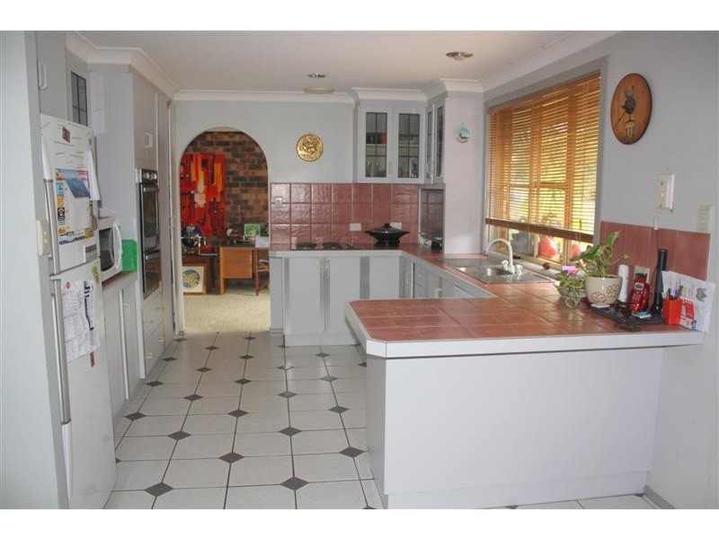 16 Binnacle Court, Yamba NSW 2464
