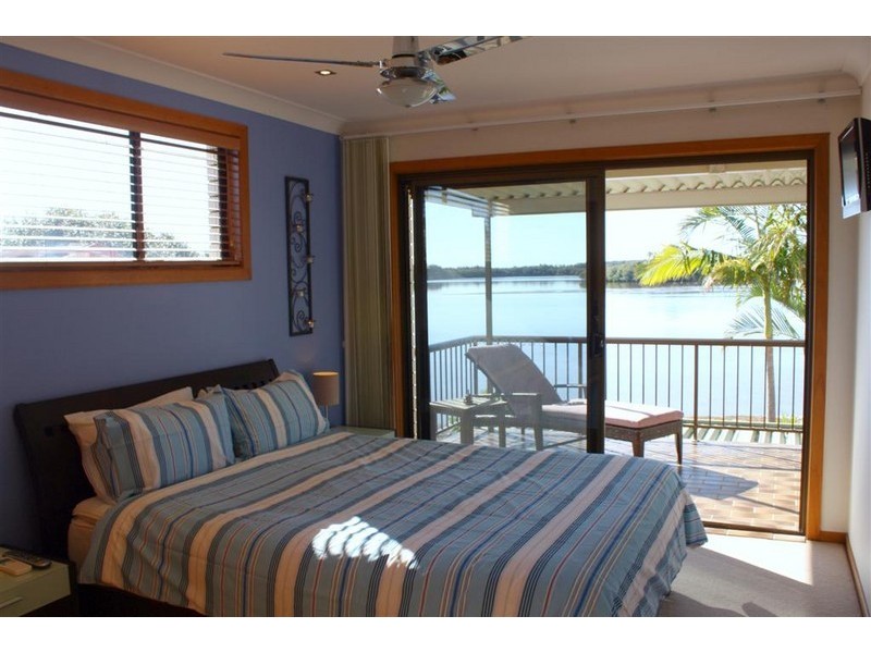 8/35 The Peninsula, Yamba NSW 2464