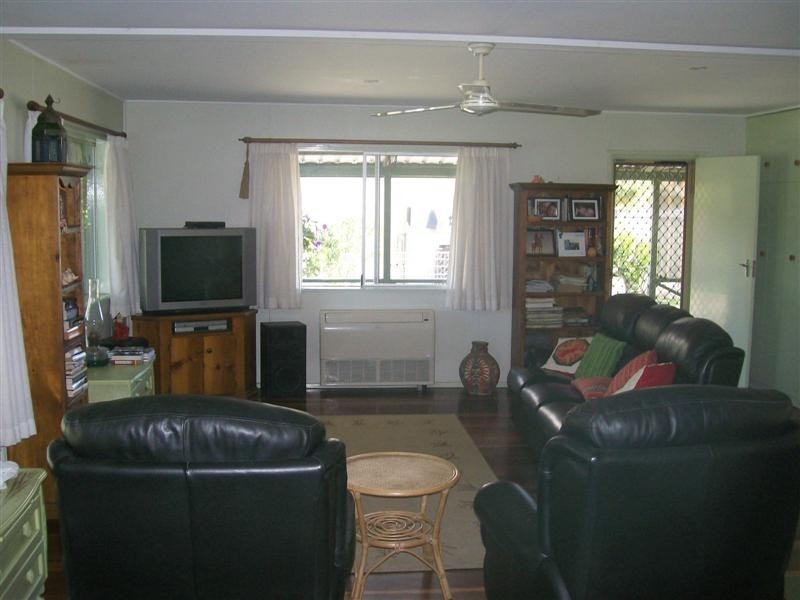 155 Yamba Road, Yamba NSW 2464