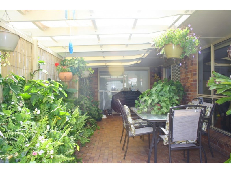 11 Parkview Crescent, Yamba NSW 2464