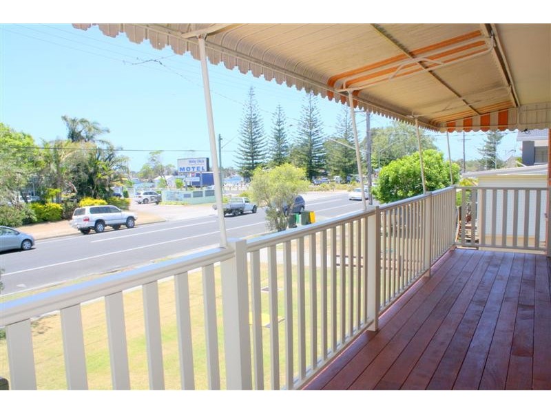 100 Yamba Road, Yamba NSW 2464
