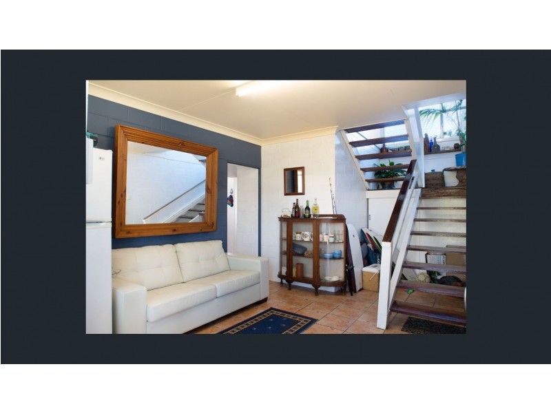 2 Heath Street, Brooms Head NSW 2463