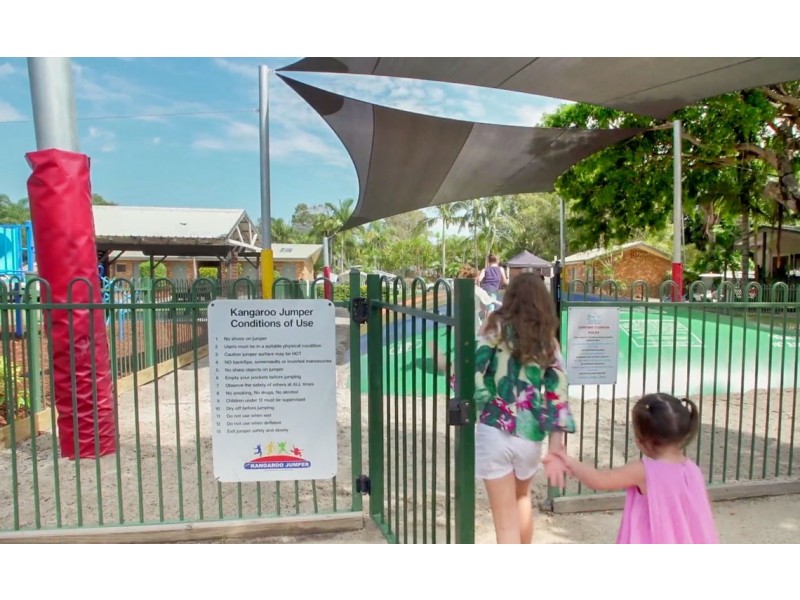J3 Blue Dolphin Holiday Park, Yamba NSW 2464