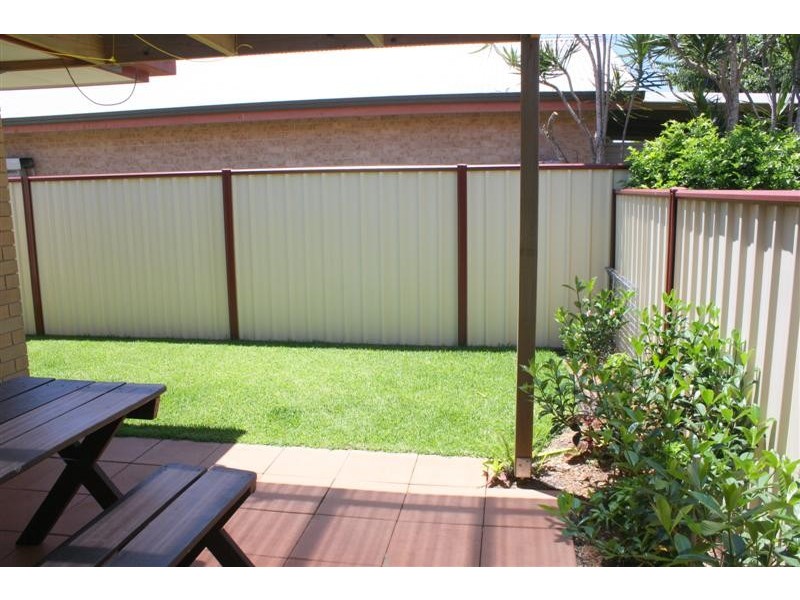 4/63 Melaleuca Drive, Yamba NSW 2464