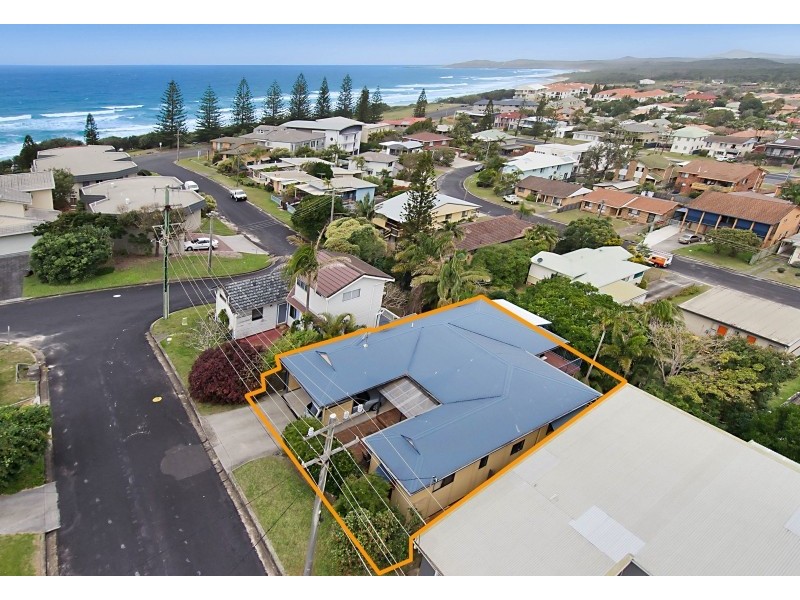 13 Link Street, Yamba NSW 2464