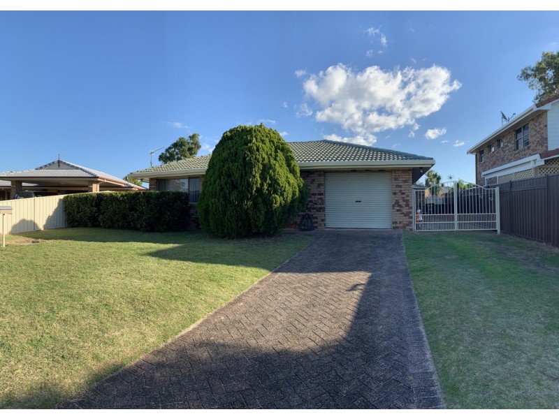 2/33 Acacia Circiut, Yamba NSW 2464