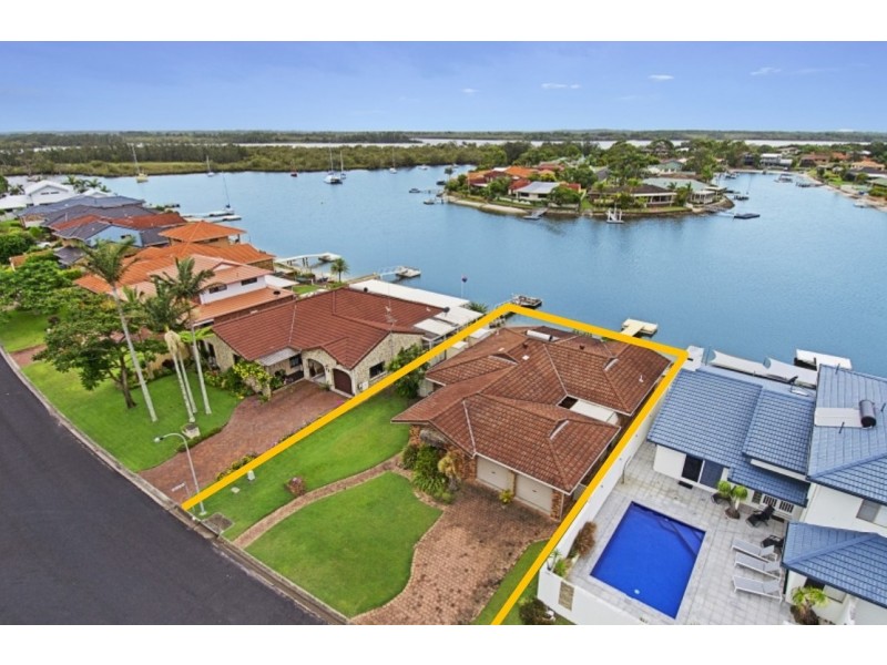 32 Acacia Circuit, Yamba NSW 2464